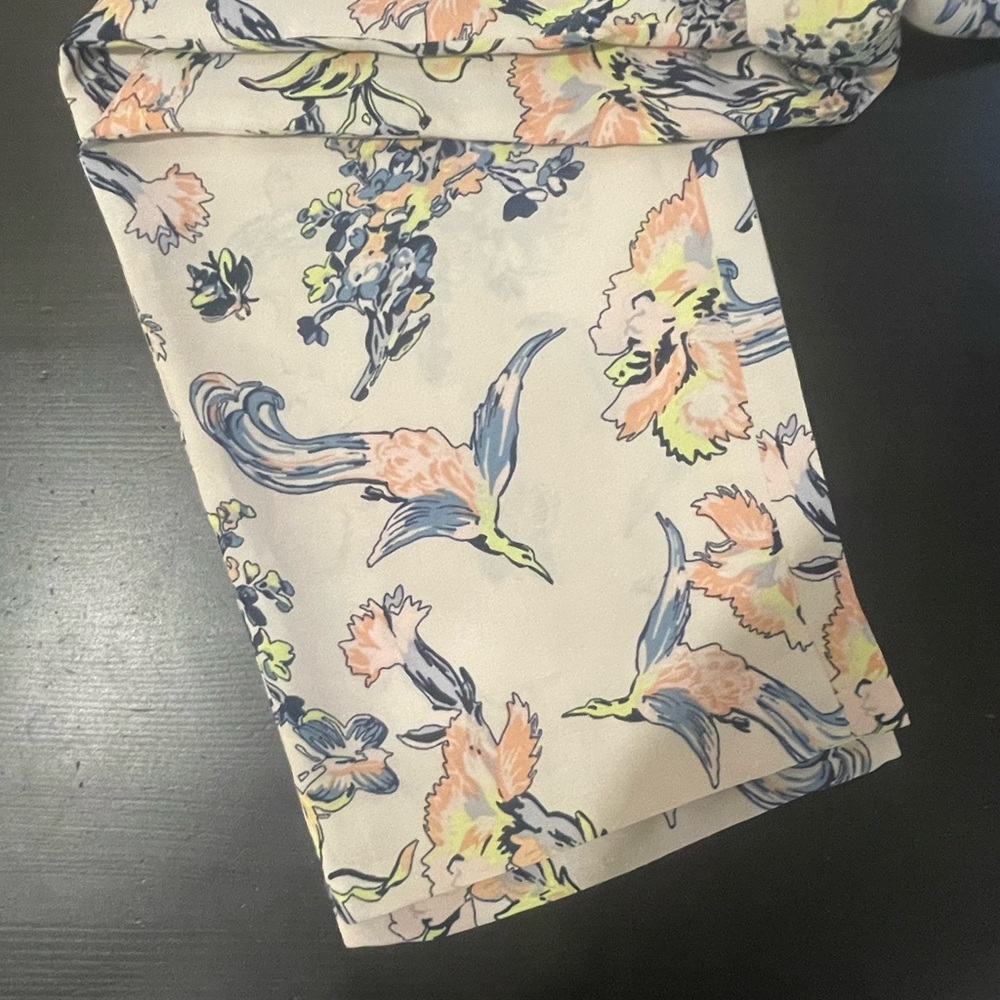 BCBG Max Azria breezy print pants. Size M. *Excellent Cond.* - Picture 5 of 10